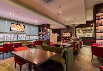 Фото №7 зала Трибуна