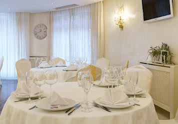 Фото №10 зала Репинский курорт