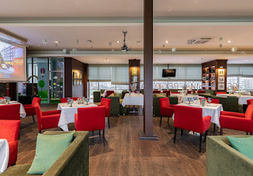 Фото №14 зала Трибуна