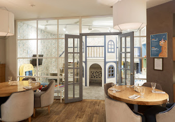 Фото №16 зала BONA на Есенина