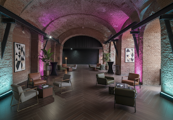 Фото №3 зала LOFT HALL