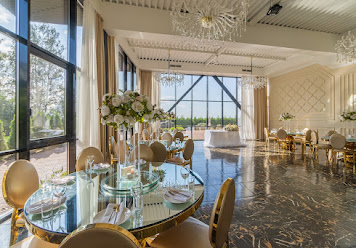 Фото №2 зала Кролик в Шляпе