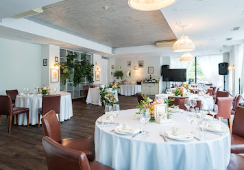 Фото №4 зала Stroganoff Bar & Grill