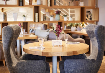 Фото №15 зала BONA на Есенина