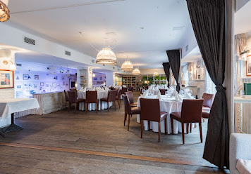 Фото №17 зала Stroganoff Bar & Grill