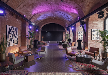Фото №2 зала LOFT HALL