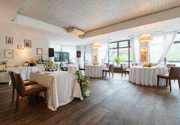 Фото №10 зала Stroganoff Bar & Grill