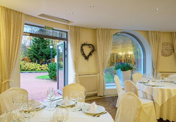 Фото №2 зала Репинский курорт