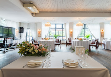 Фото №8 зала Stroganoff Bar & Grill