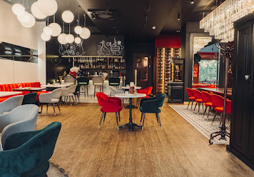 Фото №2 зала Bistrot LeMoujik на Морской