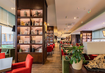 Фото №11 зала Трибуна