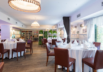 Фото №16 зала Stroganoff Bar & Grill