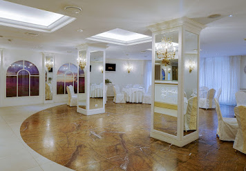 Фото №11 зала Репинский курорт