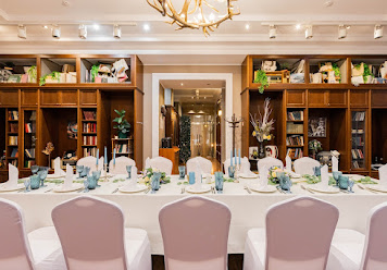 Фото №8 зала Особняк в парке Сосновка