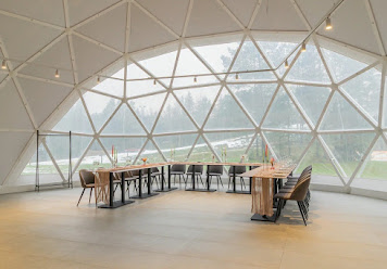 Фото №3 зала KORBI