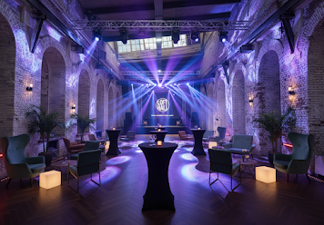 Фото №2 зала LOFT HALL