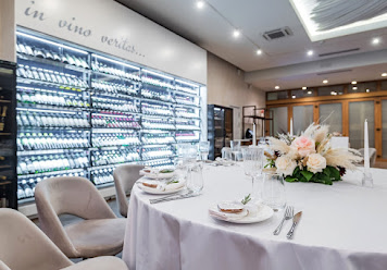 Фото №6 зала Lalaki