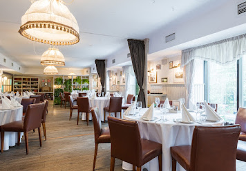 Фото №15 зала Stroganoff Bar & Grill