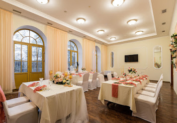 Фото №6 зала Особняк в парке Сосновка