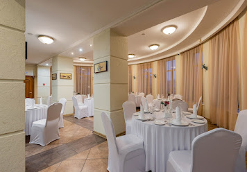 Фото №9 зала Особняк в парке Сосновка