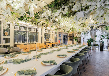 Фото №3 зала BONA на Комендантском